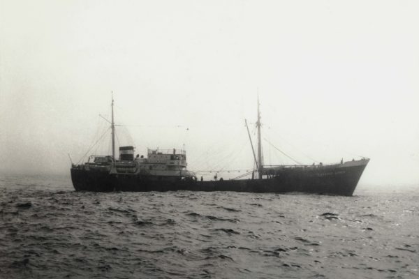 047 Trawler